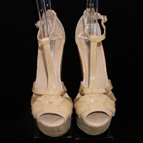 Steve Madden Capeesh t-strap cork wedges 7.5M - Picture 7 of 8